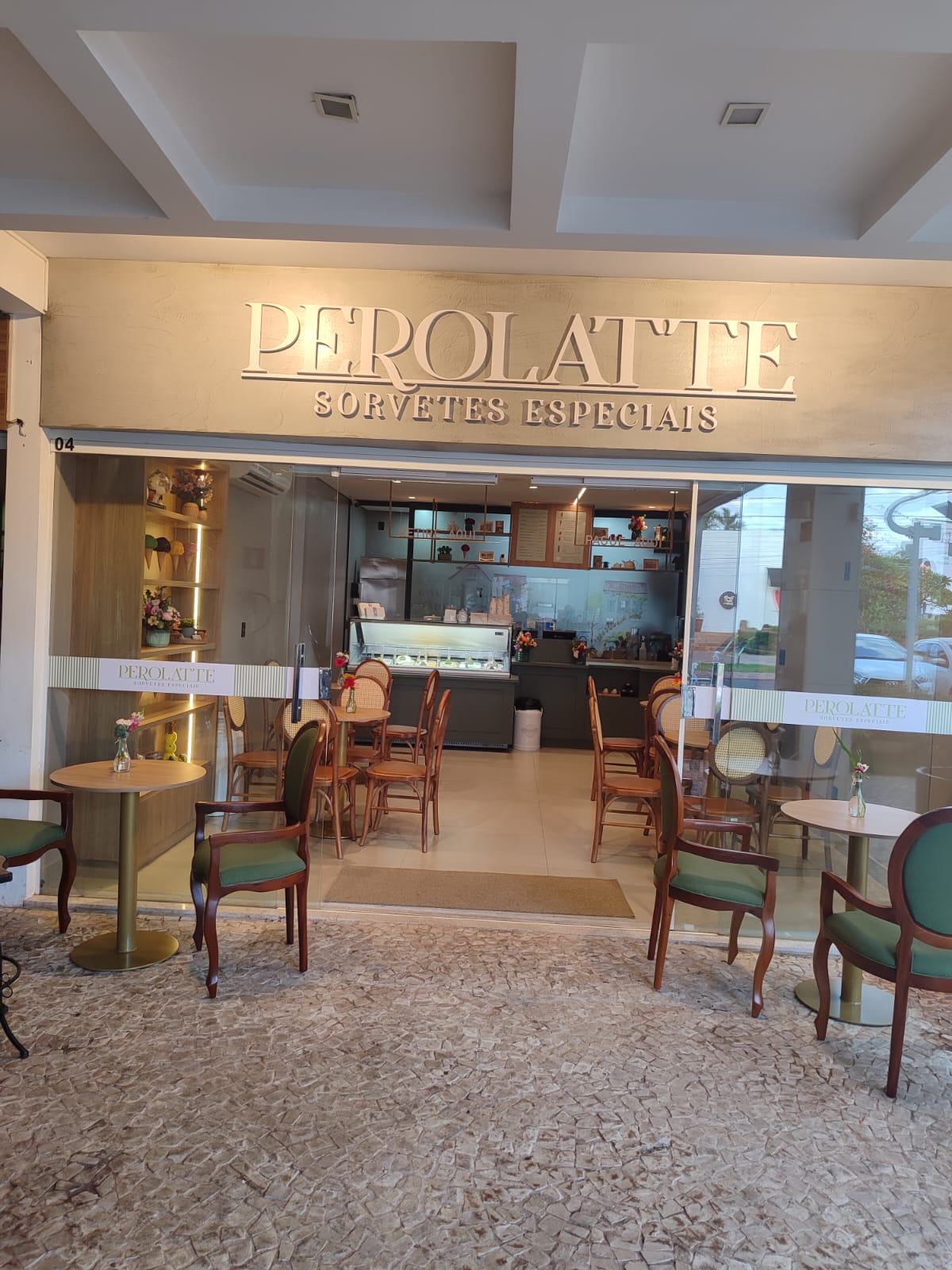 Fachada da unidade Morada da Colina da Perolatte